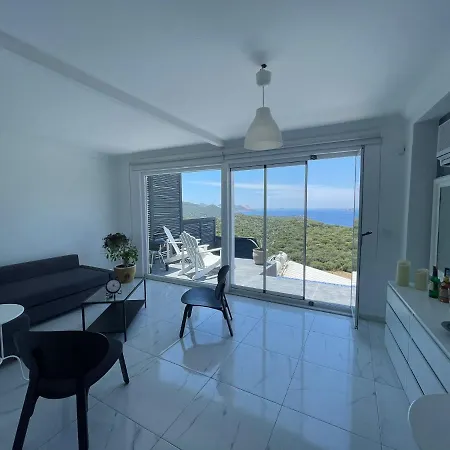 Capa Villa Kas