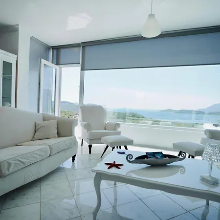 Capa Villa